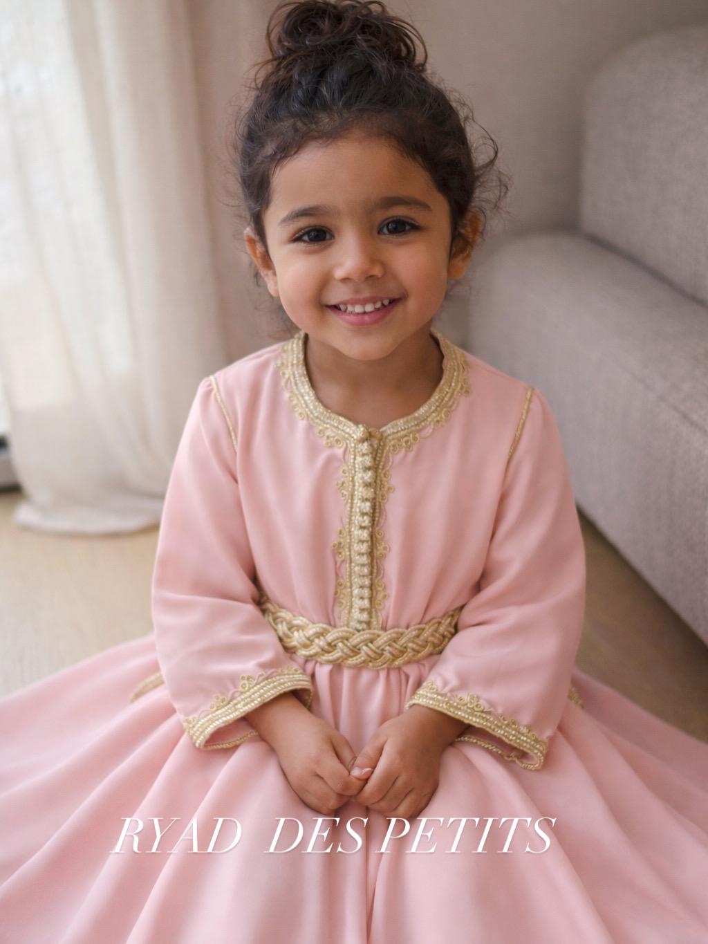 Robe Lina